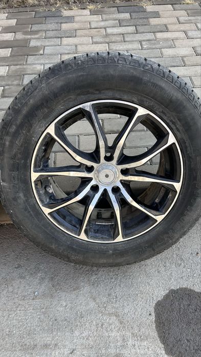 Продам четыре летние шины вместе дисками