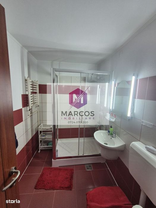 Inchiriez apartament 2 camere Micro 3