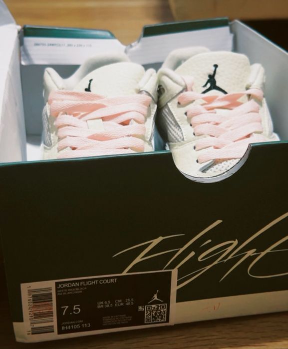 кроссовки jordan flight court