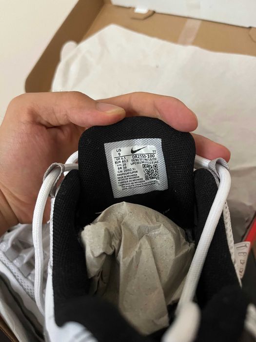 Чисто нови, неносени Nike Air Max 95