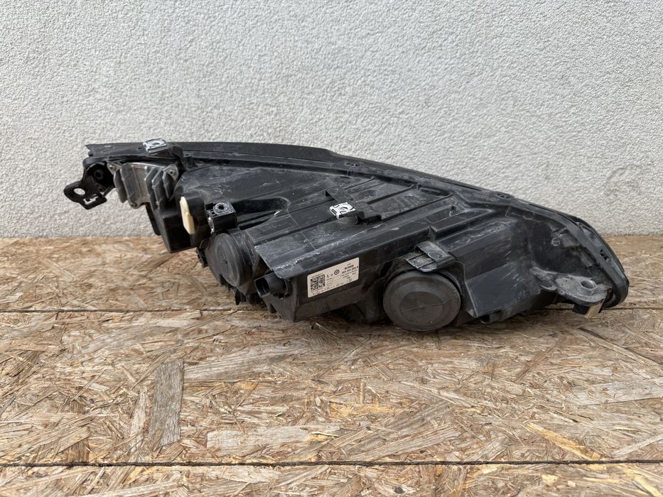 Far stanga VW Golf8 MK8 Full LED Original Europa