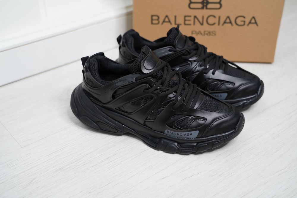 Adidasi Balenciaga