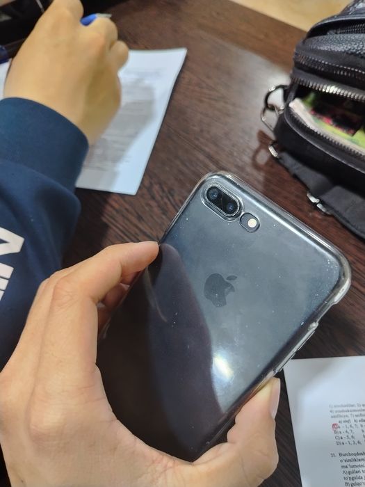 IPhone 7 plus sotiladi