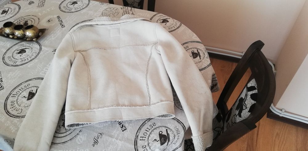 Дамско кожено яке