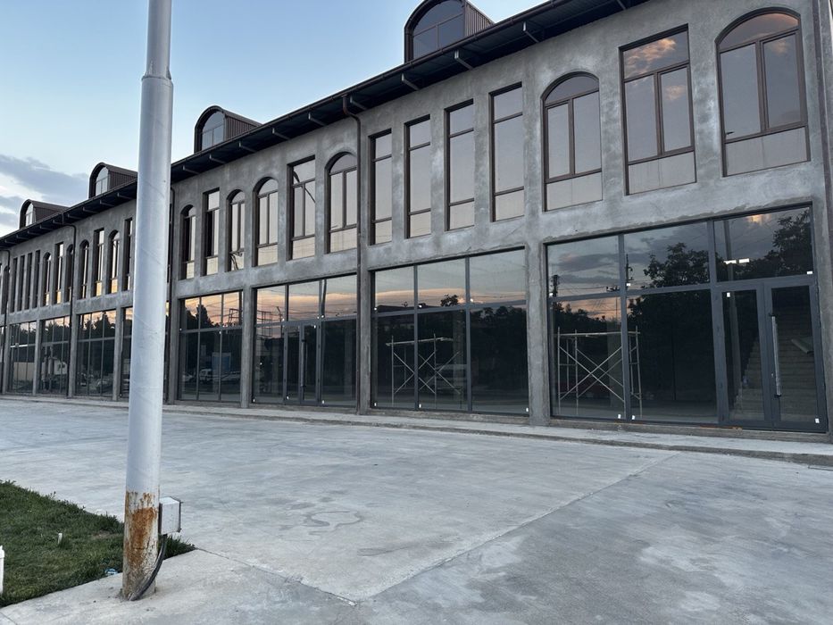 Andijoni mahallasida joylashgan biznes sentr arendaga beriladi