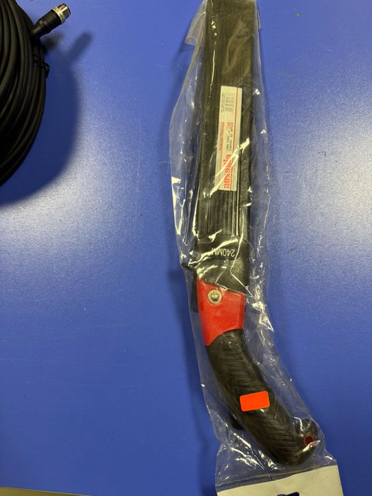 Триони,лозарски и градински ножици