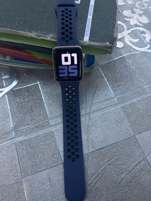 Apple watch series 3 rosegold colors