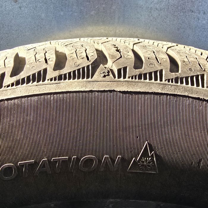 Комплект зимни гуми Michelin Alpin 7, 195/65 R15