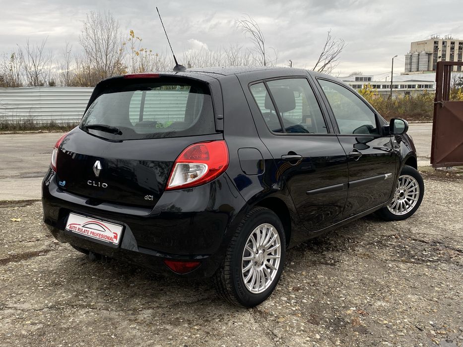 Renault Clio Night&Day Posibilitate rate ! Clima Navi piele !