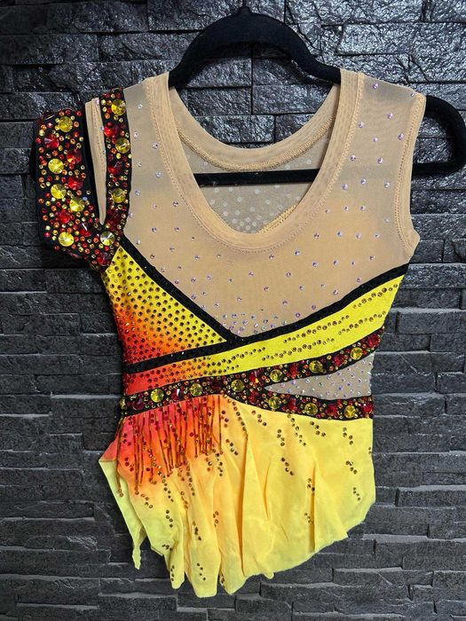 Трико за художествена гимнастика