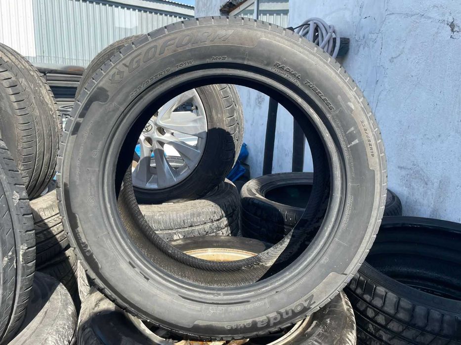 Комплект летних шин б/у, Goform 235/55 R19.