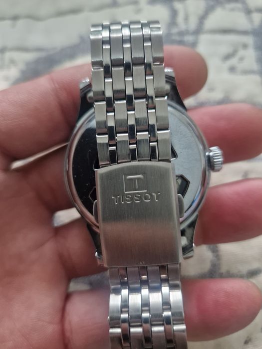 Продам часы Tissot  за 30000