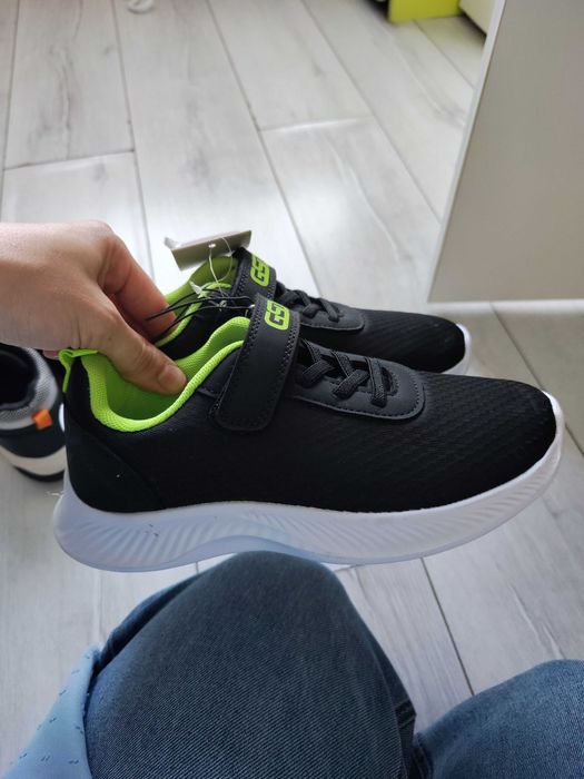 Кроссовки для мальчика