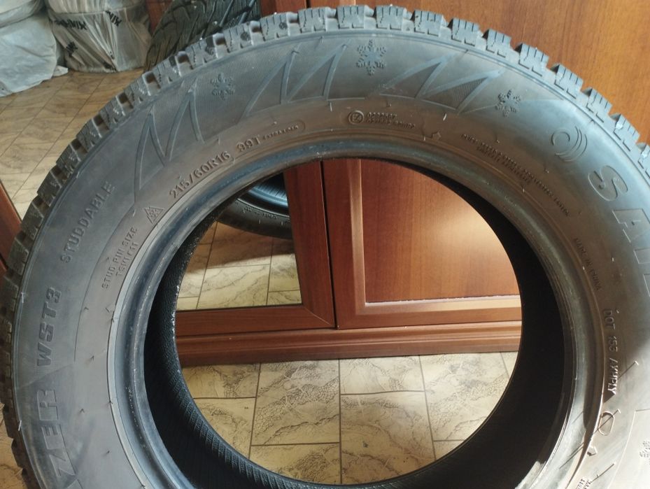 Продам шины состояние новой