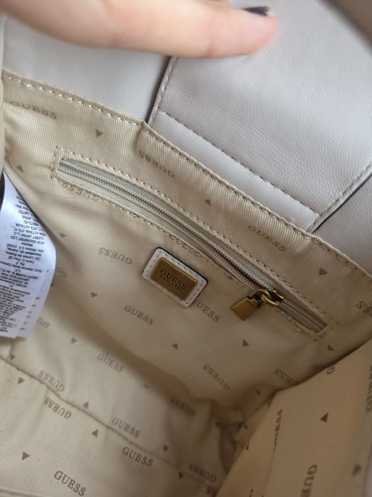 Geanta Guess tweed