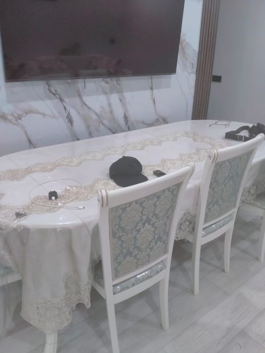 Продам срочно раздвижной стол