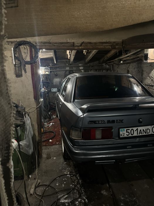 Ford Sierra LX Сапфир