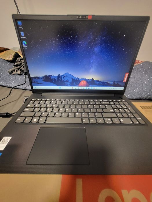 Laptop lenovo v15 g4 intel core i5