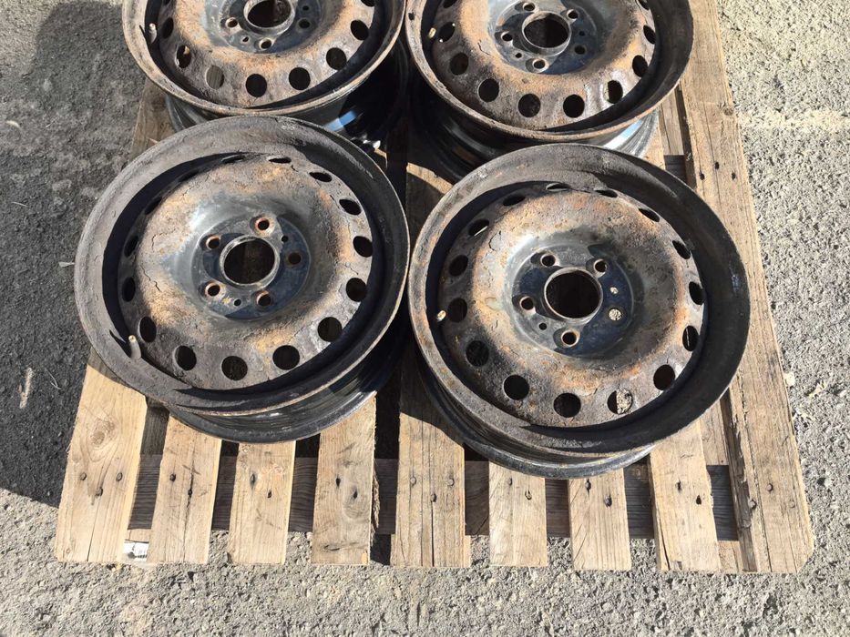 15 цола 5 х 114,3 мм Хюндай / КИЯ / Мазда / Митсубиши - 6 Инча / ЕТ 48