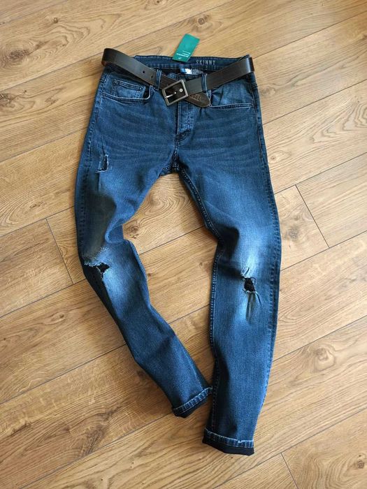 DIVIDED Нови еластични дънки за момче ръст 174