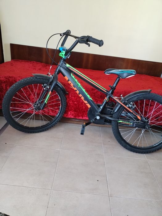 Детско колело почти ново