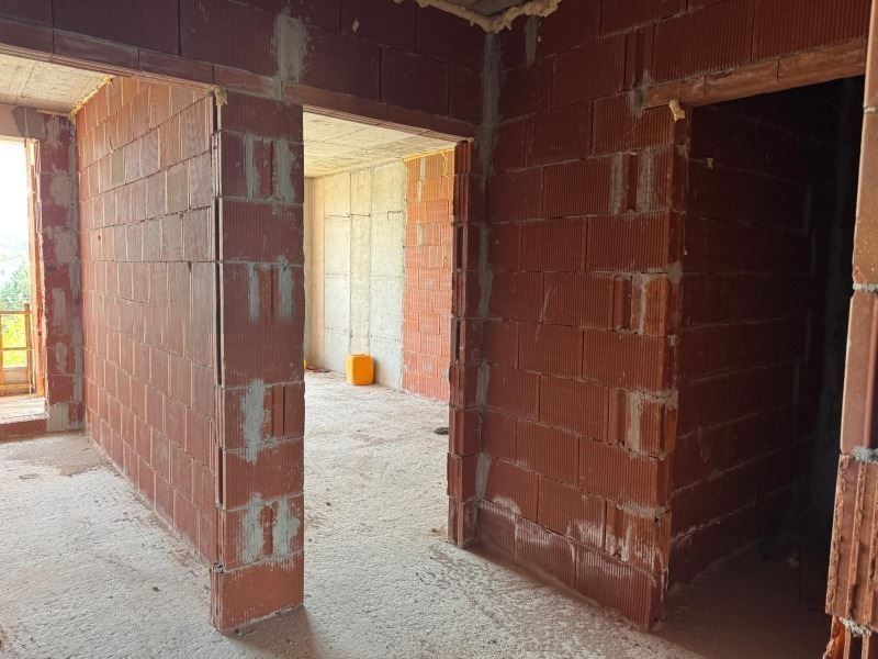 Продава се Двустаен апартамент в София, Малинова долина - 68 кв.м за 2383 €/кв.м - Снимка #4