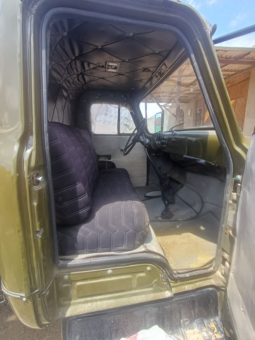 Gaz53 ishga tayyor benzavoz yomkis 5.650.tonnalik