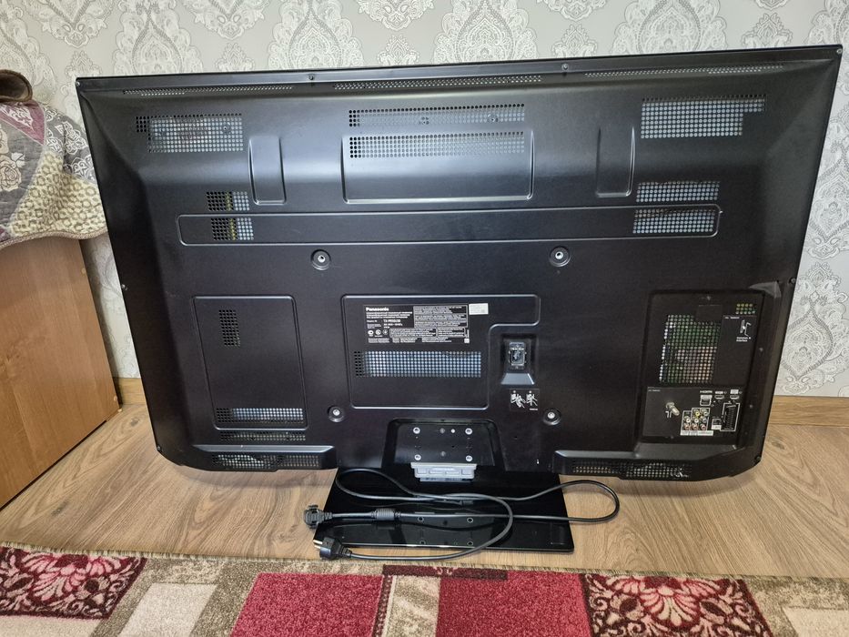 Телевизор Panasonic модель  ТХ-PR50U30