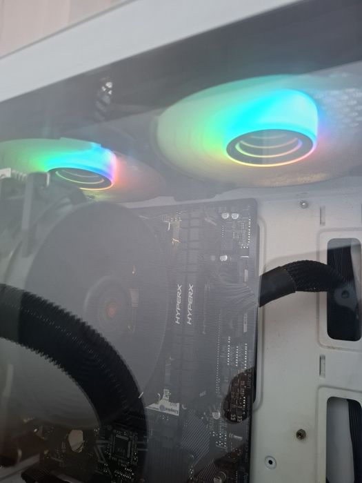 Unitate White tower cu  ryzen5 3400G
