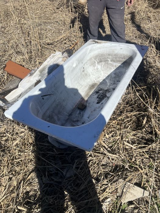 Продам ванну ……………….