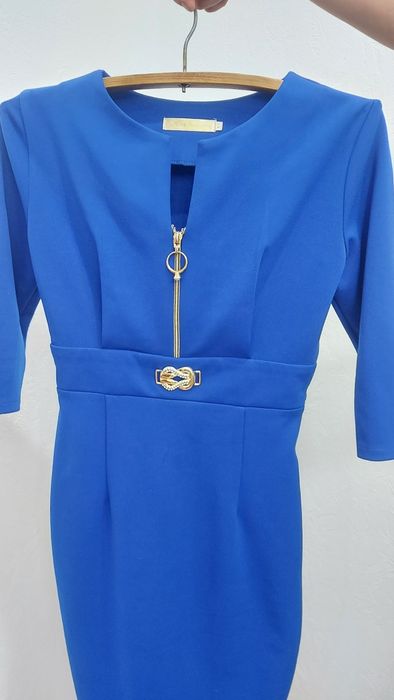 Продам платье 42 размера