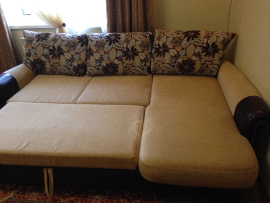 продам угловой диван