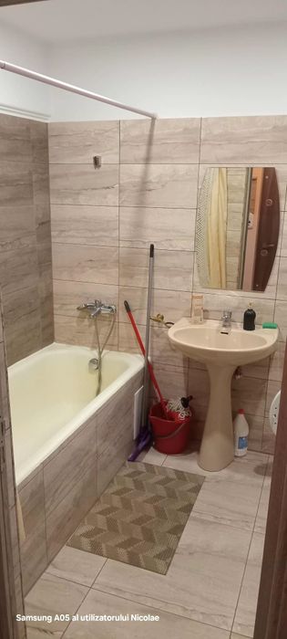 Inchiriez apartament cu o camera