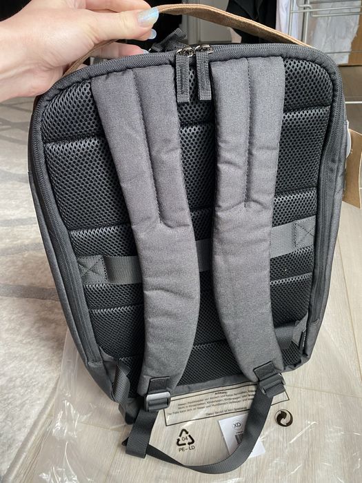 Rucsac pentru laptop Impact AWARE 300D de luxe de 15.6”