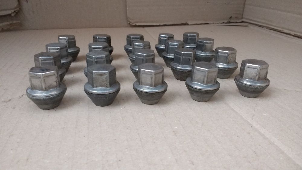 Piulite Originale Ford Kuga, Modeo , Focus C-Max M12 x 1,5
