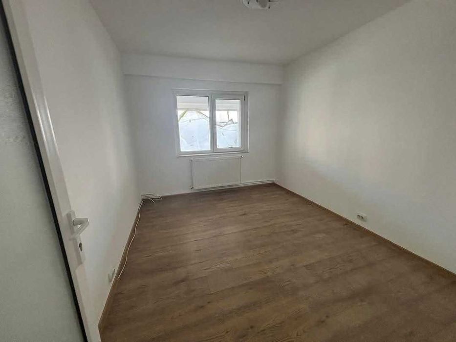 APARTAMENT 3 camere CU EXTINDERE - str. Petru Rareș