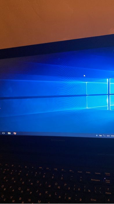 Ноудбук Сатылады!!!