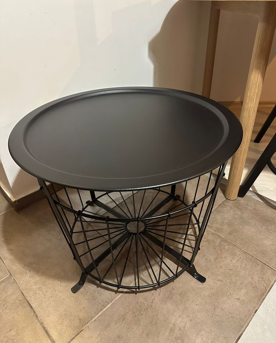 Маса IKEA Gualov