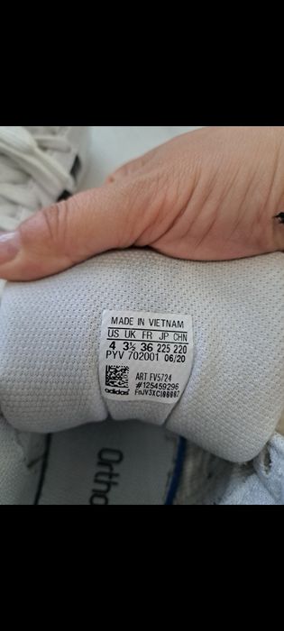 Adidasi ghete adidas super star marime 35 36 cu cm
