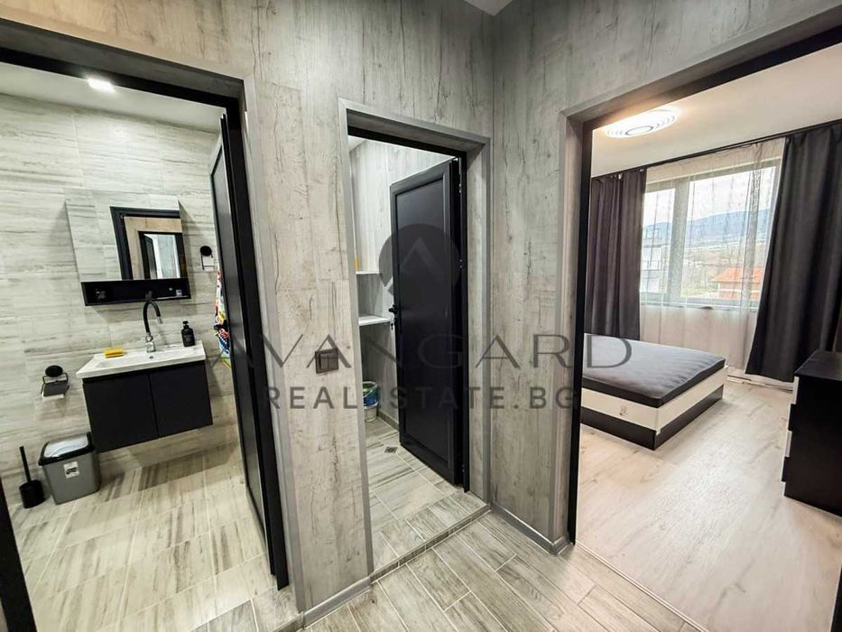 оф.25415 Двустаен обзаведен/ Коматево