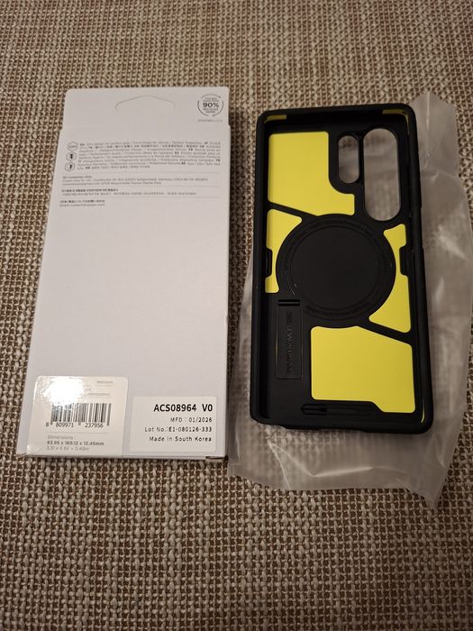 Husa MagSafe Spigen Tough Armor AI Neagră Samsung Galaxy S25 Ultra Nouă