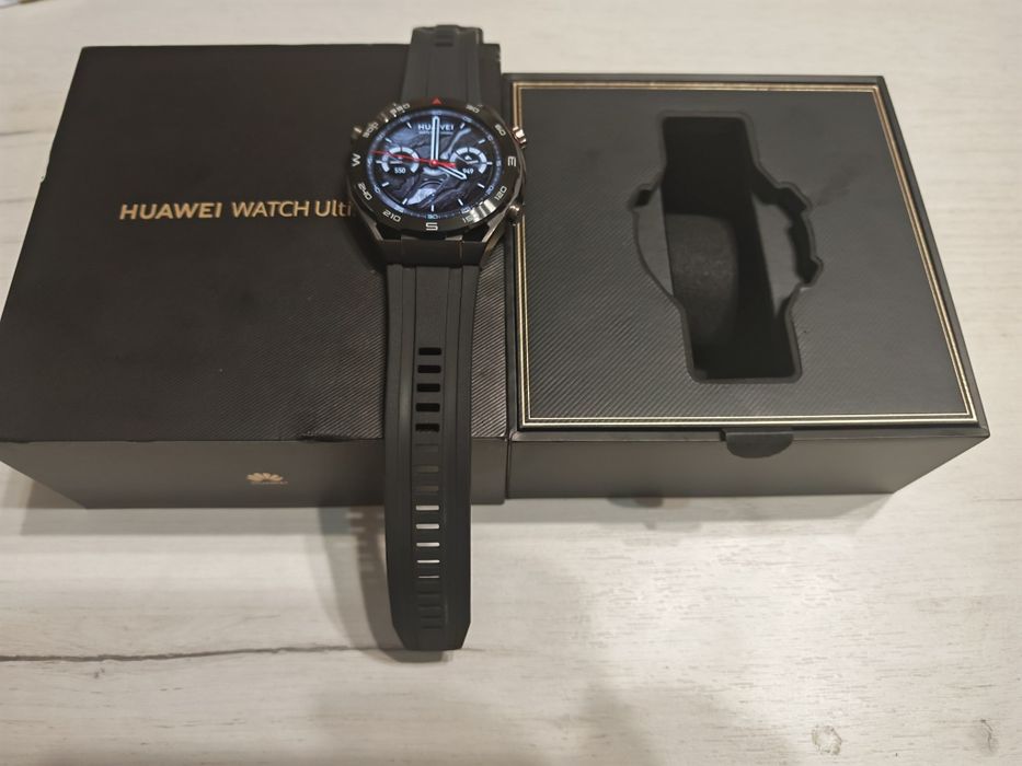 Като нов Huawei Watch Ultimate Black Гаранция