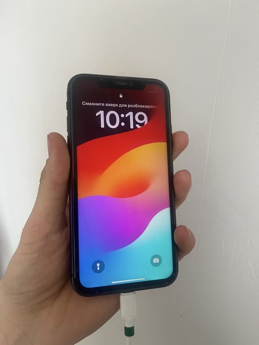 Айфон 11 iPhone 11 в хорошем состояний!
