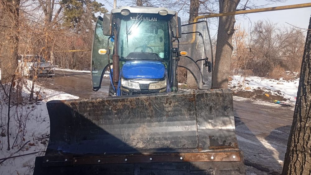 Продам 2 трактора производства Китай