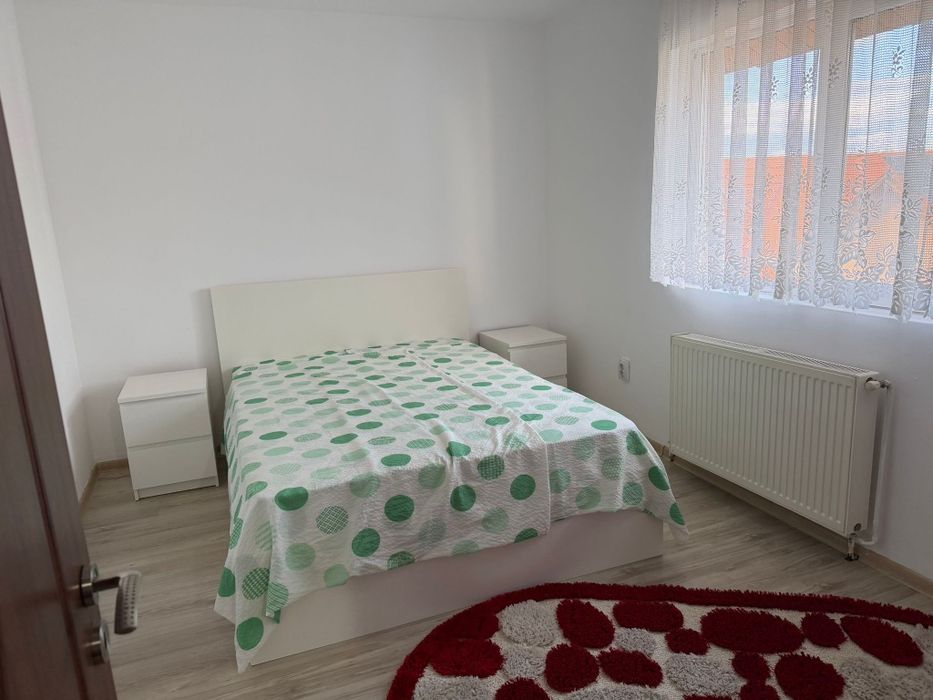 Apartament de închiriat