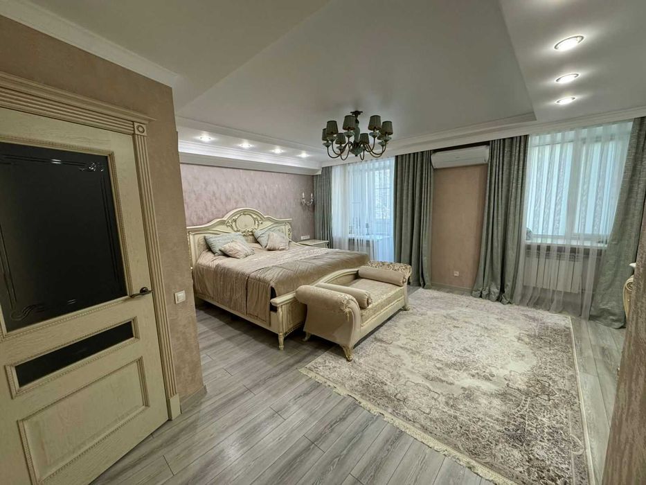 Продается 2 комн кв Сатпаева,16