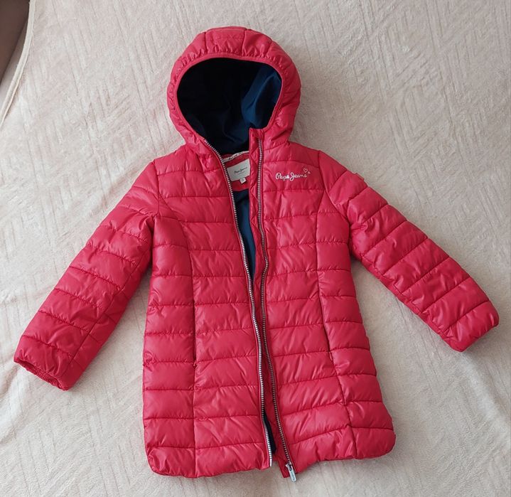 Продавам запазено детско яке PEPE JEANS