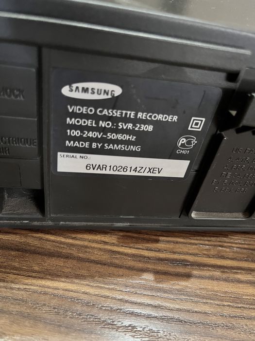 Видеомагнитофон VHS Samsung