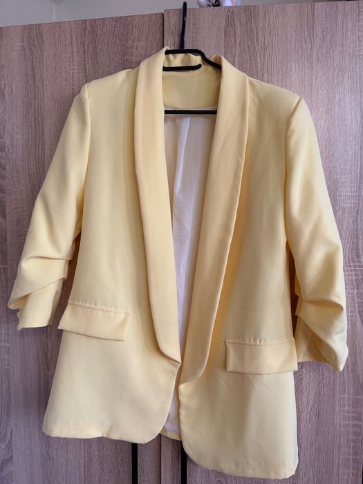 Дамска елегантно сако
