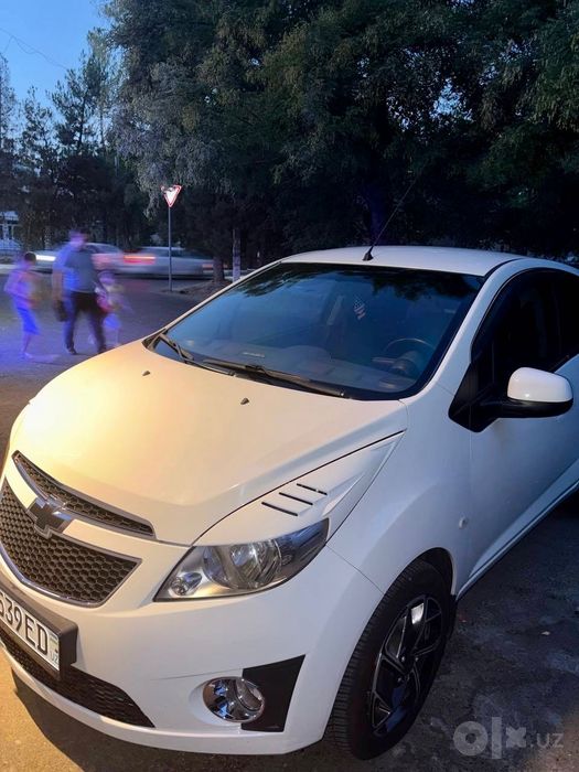 Chevrolet spark 2015